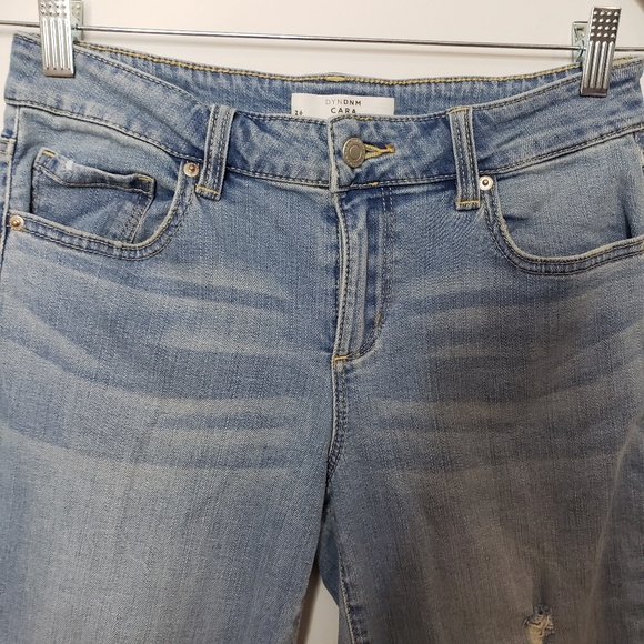 Dynamite Cara Light Wash BF Distressed Jeans 26 - Picture 3 of 8